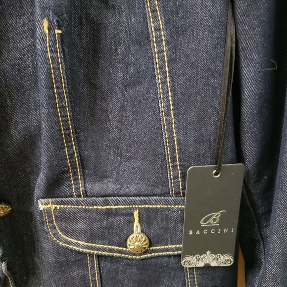 Dressy denim jacket. Size 3X - Picture 3 of 6